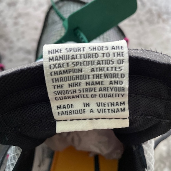 Off-White Nike Vapor Street Black and Fusia main image 8